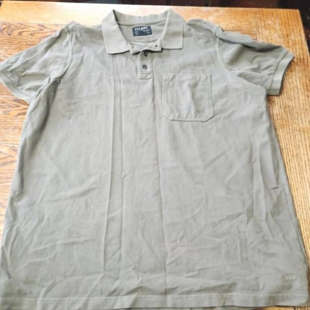 Filson men's green pocketed polo shirt sz XL